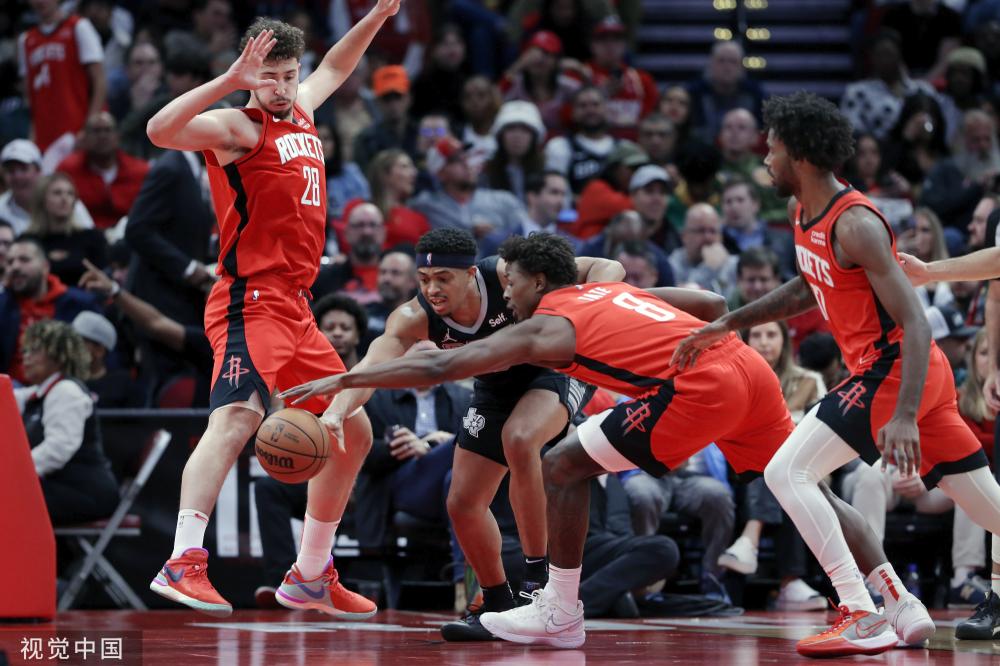 詹姆斯再次 詹姆斯再次