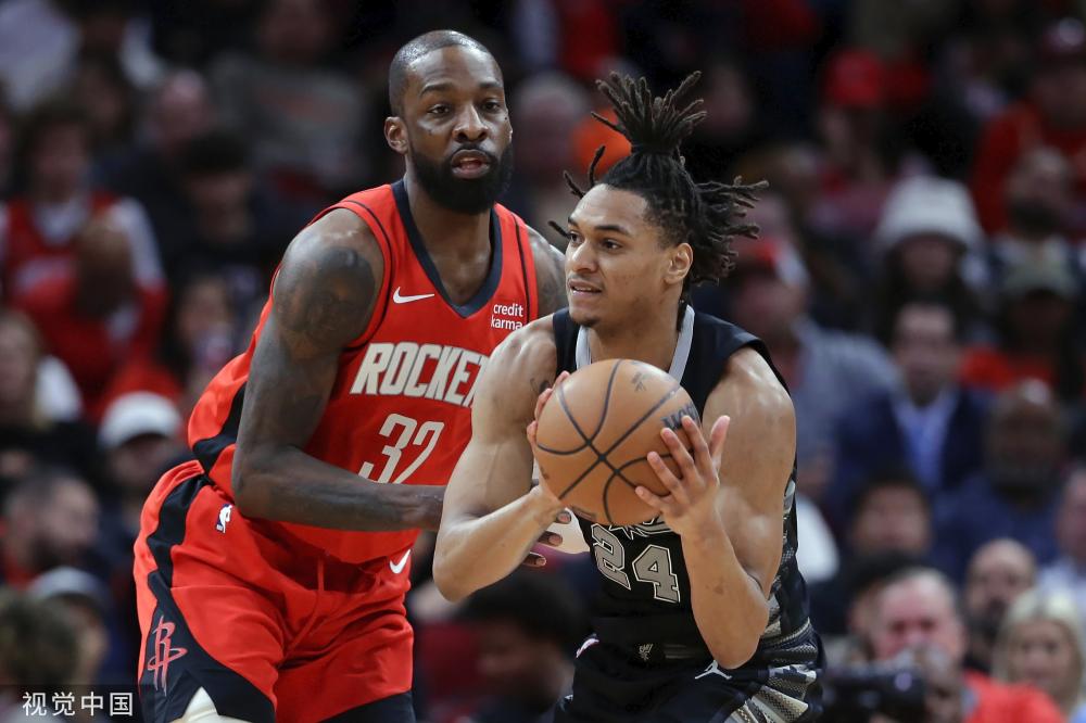 间和运动员 间和运动员