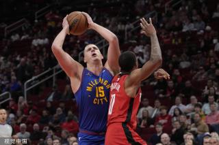 世界前4争 世界前4争