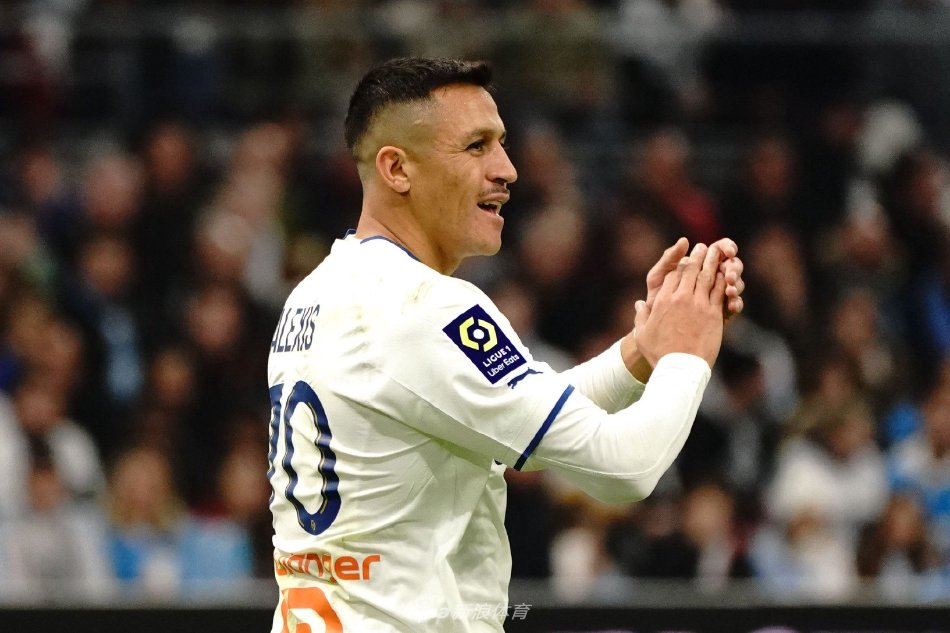 在进攻端更 在进攻端更